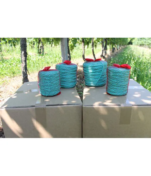 Tubetto agricolo in PVC confezionato in rete